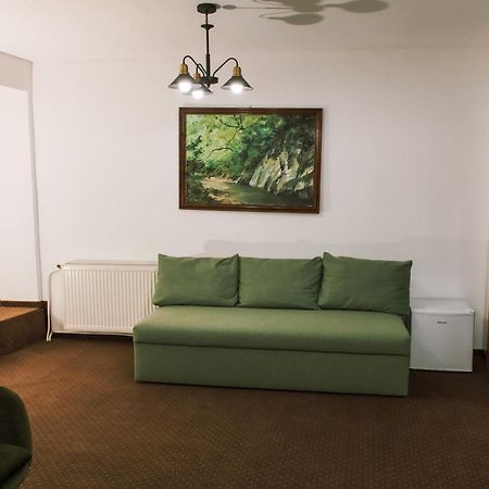 Hotel Cora Bistrita Extérieur photo