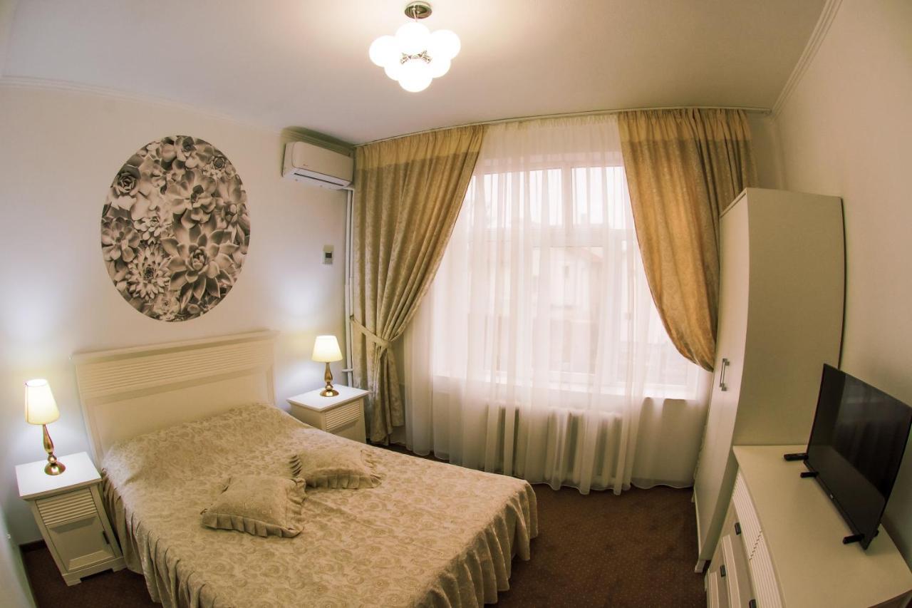 Hotel Cora Bistrita Extérieur photo